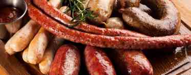 Дізнаємося як правильно приготувати баварські ковбаски і з чим їх подати на стіл