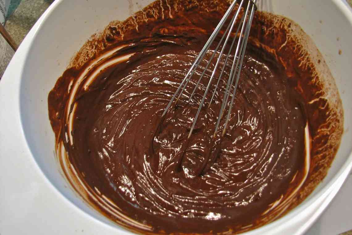 Крем для торта з какао: рецепти приготування та секрети приготування