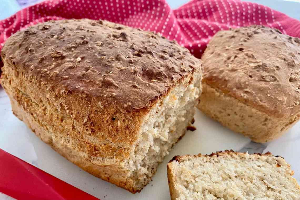 Дізнаємося як спекти домашній вівсяний хліб: покроковий рецепт приготування з фото