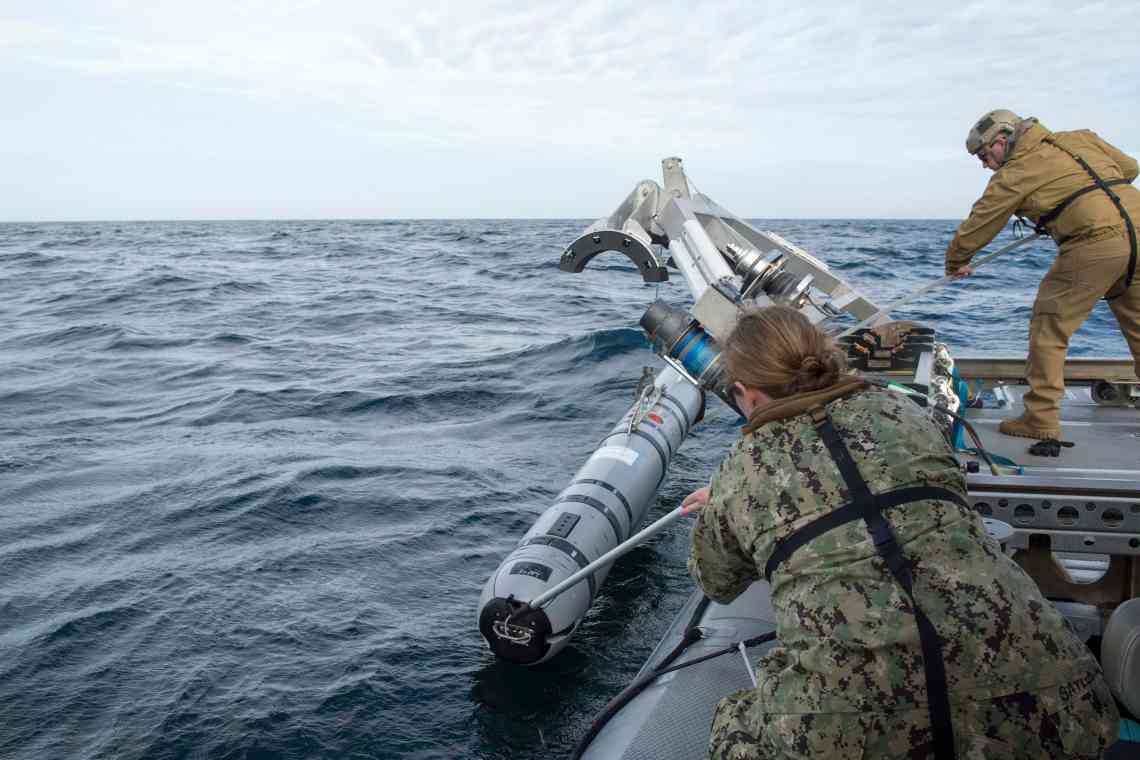 DARPA уклала контракти на розробку бойового морського безпілотника «Манта»