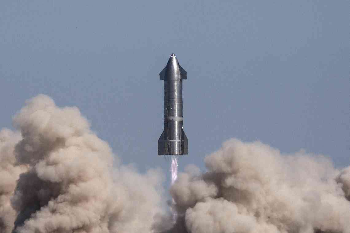 SpaceX успішно випробувала двигуни чергового прототипу надважкої ракети Starship