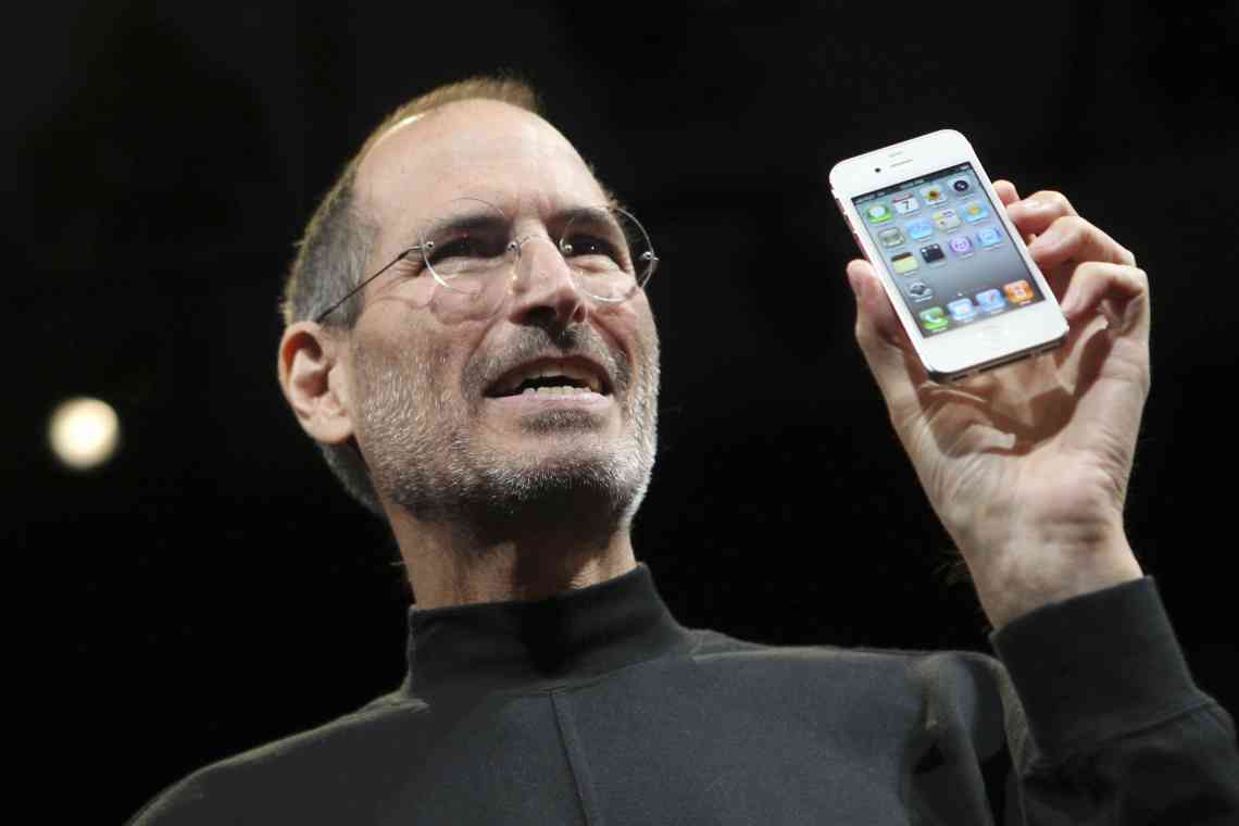 14 років тому стартували продажі першого iPhone - смартфона, який перевернув світ "