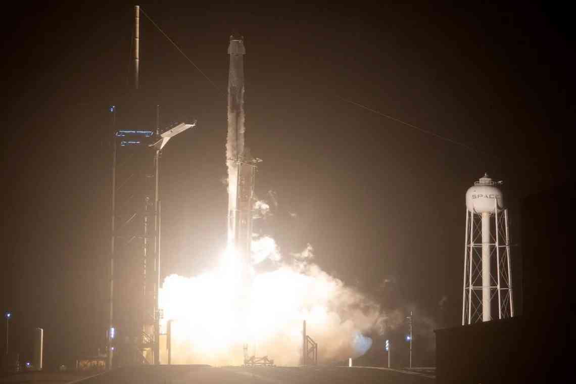 SpaceX з другої спроби запустила ракету-носій Falcon 9 з 88 супутниками на борту