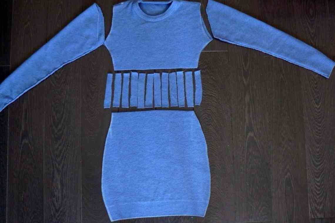 Як із двох светрів зшити трикотажну сукню