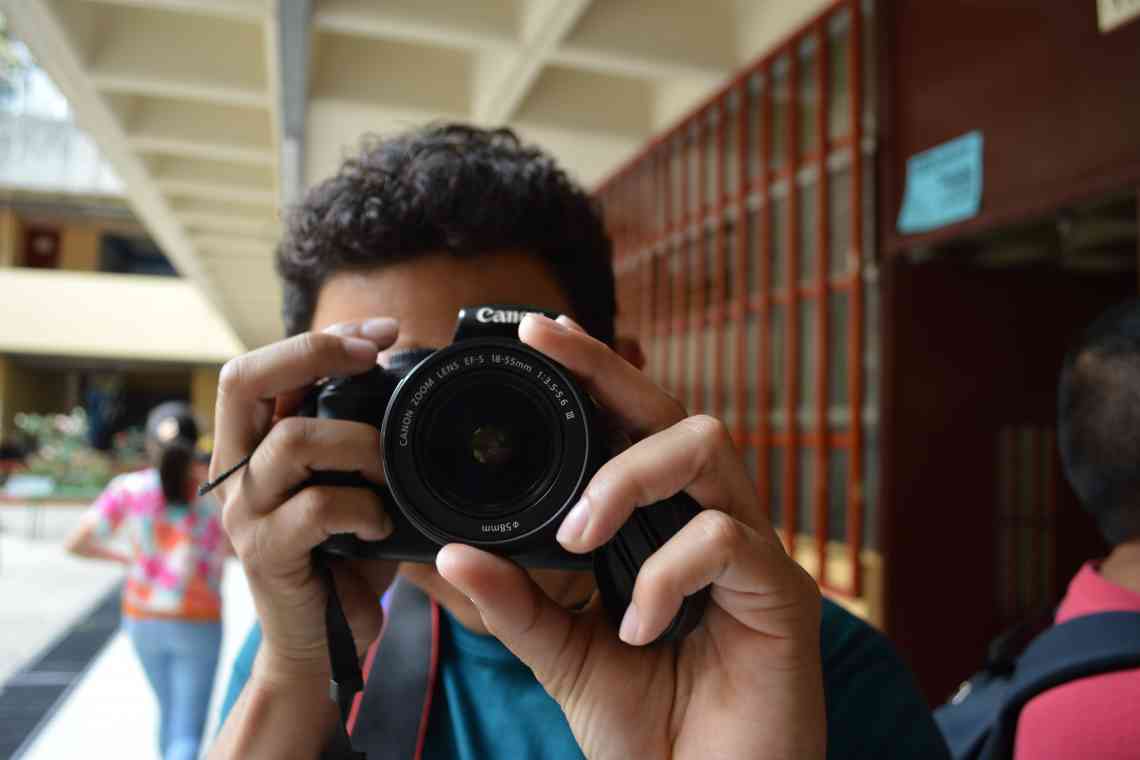 Дізнаємося як навчитися професійно фотографувати за допомогою будь-якого фотоапарата?