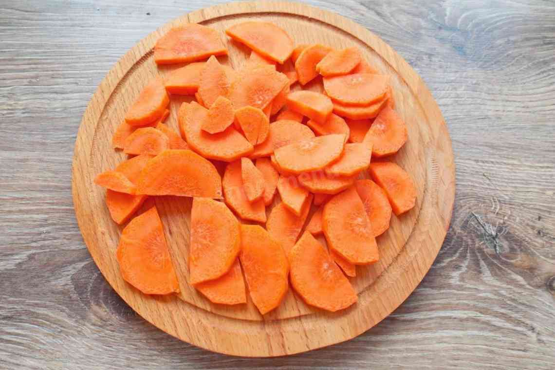 Користь сушеної моркви і можлива шкода овочевої заготовки