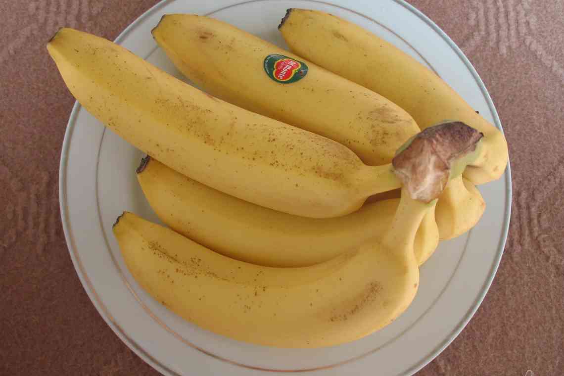 Дізнаємося що можна приготувати з бананів смачного і незвичайного?