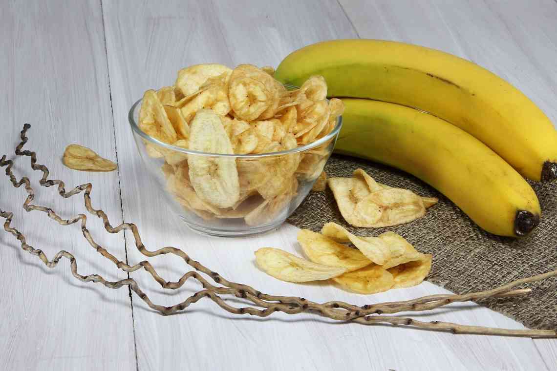 Дізнаємося як виготовити сушений банан будинку?