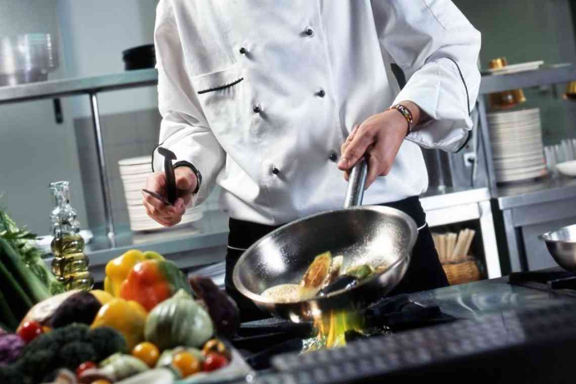 Пиріжки на сметані: необхідні продукти, порядок приготування, секрети досвідчених кухарів