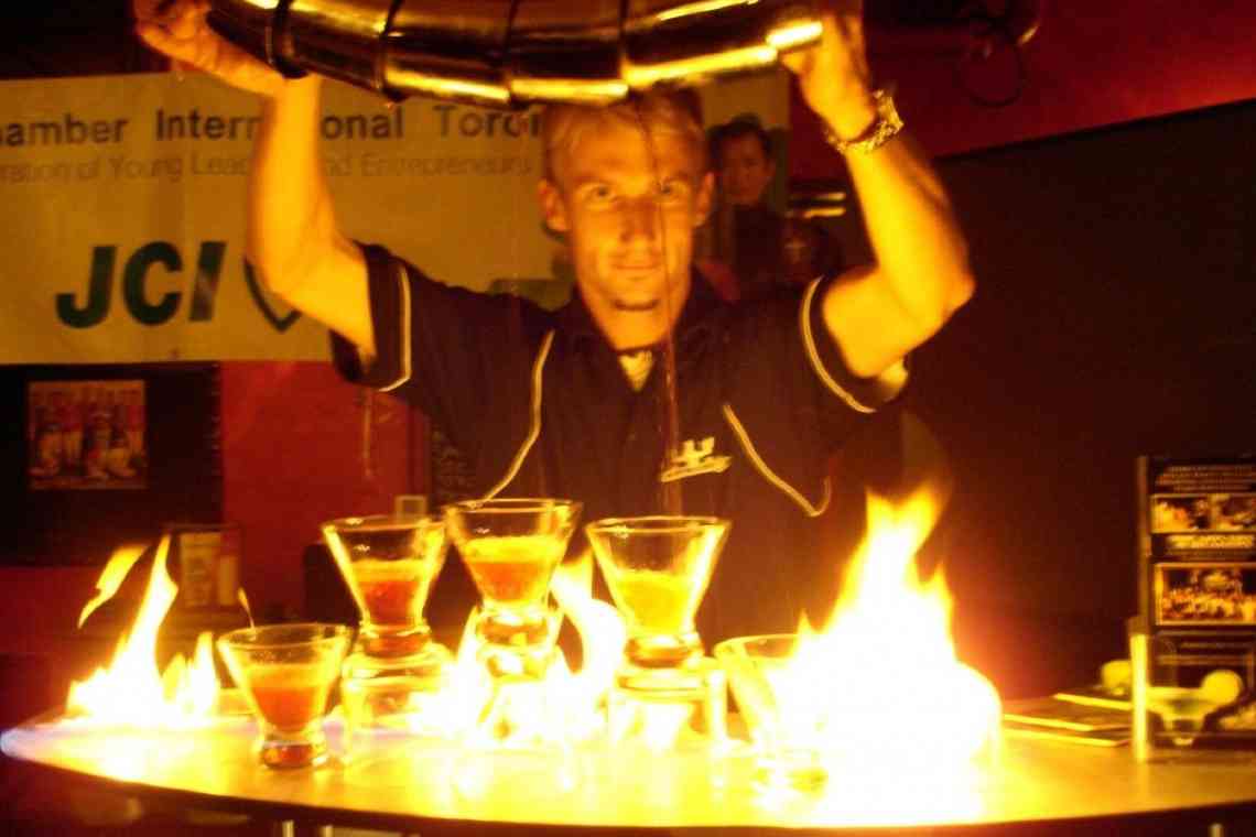 Коктейль Ламборджині: палаючий вогонь нічного веселощів