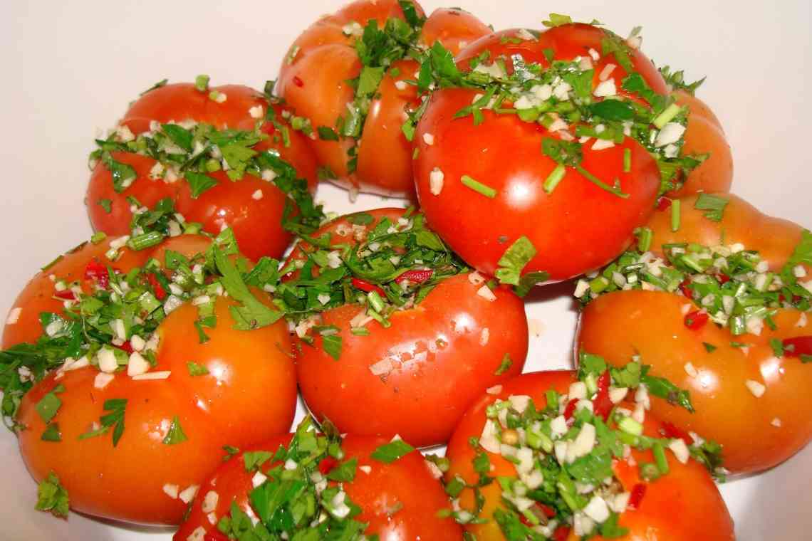 Рецепти супер підживлень для помідорів і огірків