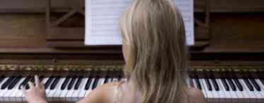 Як почати грати на піаніно?