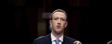 Сенатори США вимагають від Цукерберга тримати відповідь після викриттів колишньої співробітниці Facebook