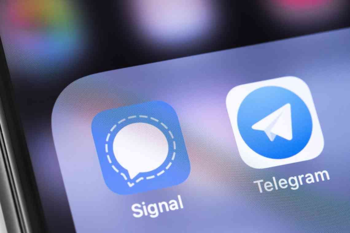 Мільйони користувачів перейшли на Signal і Telegram після відключення Facebook