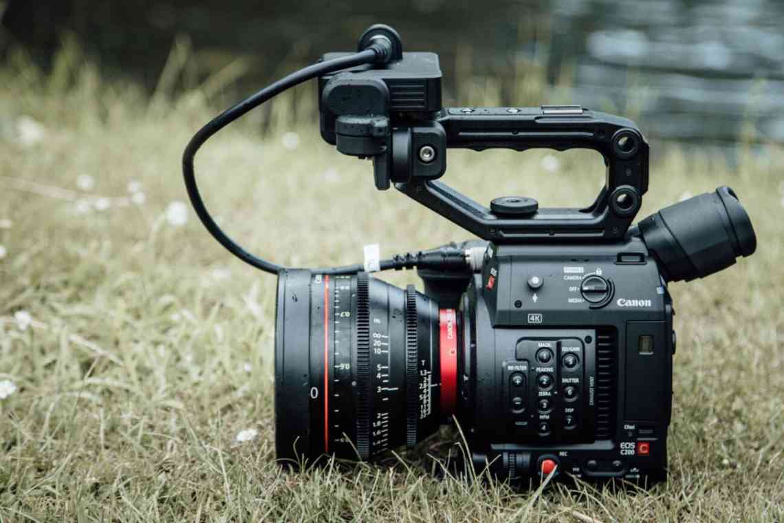 Canon випустила безкоштовну утиліту для перетворення фотоапарата на веб-камеру