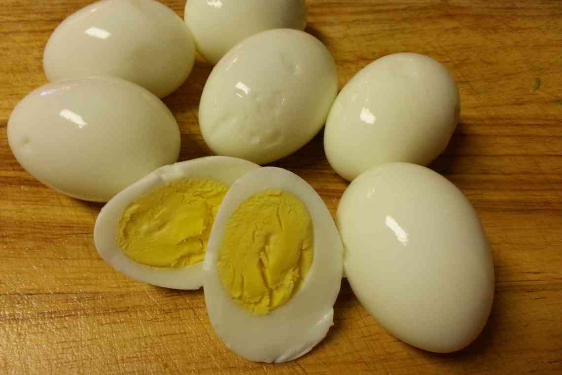 Все, що потрібно знати про калорійність яйця