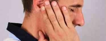 Як вилікувати свербіж у вусі: причини та методи купірування симптому