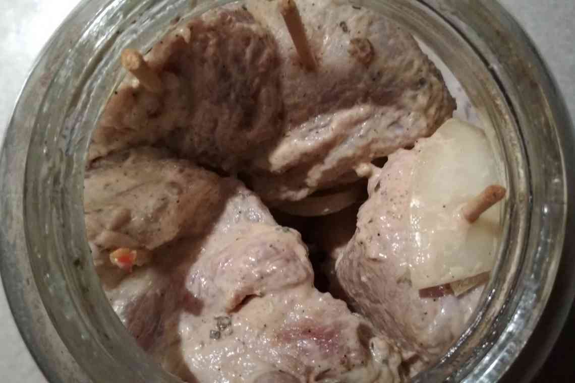М'ясо в банку в духовці: інгредієнти, покроковий рецепт приготування з фото, нюанси та секрети приготування