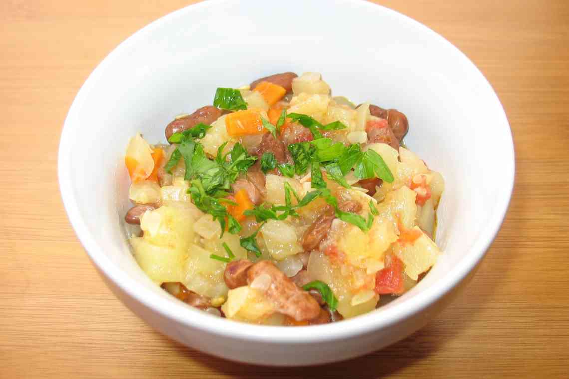 Рецепт рагу з кабачків: корисні страви на кожен день