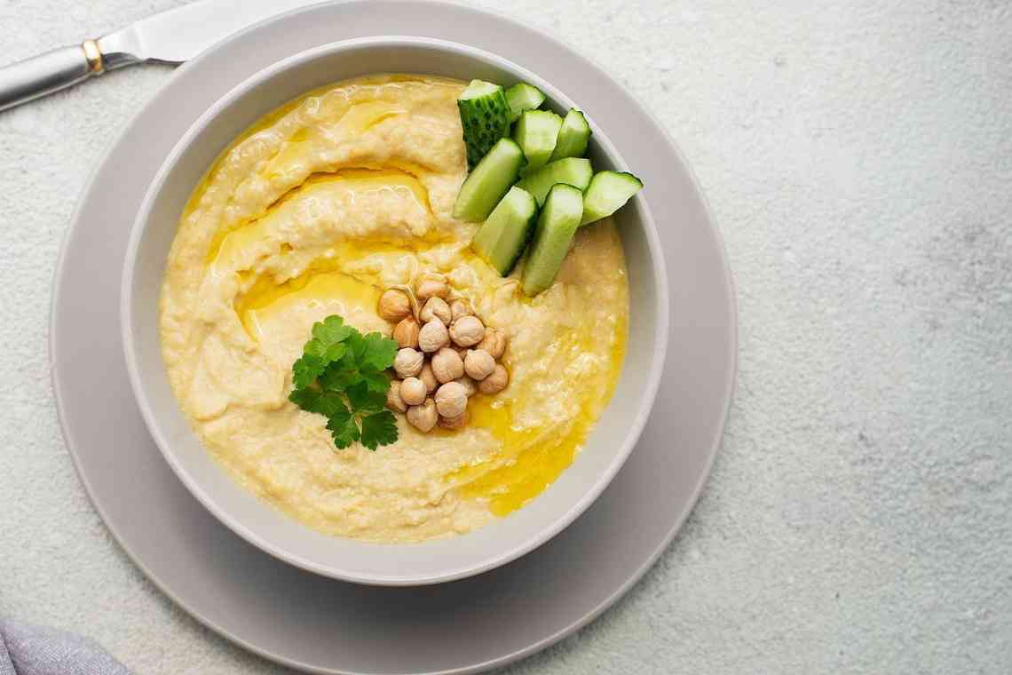 Туніський рецепт: нут у супі і хумус