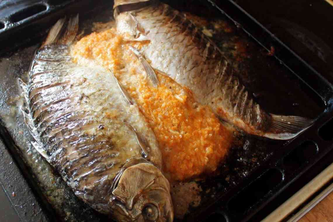 Приготування річкової риби. Запечені карасі в духовці