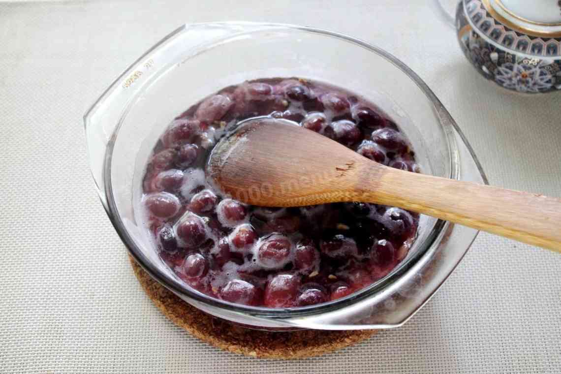 Дізнаємося як зварити варення з винограду: рецепт приготування з фото