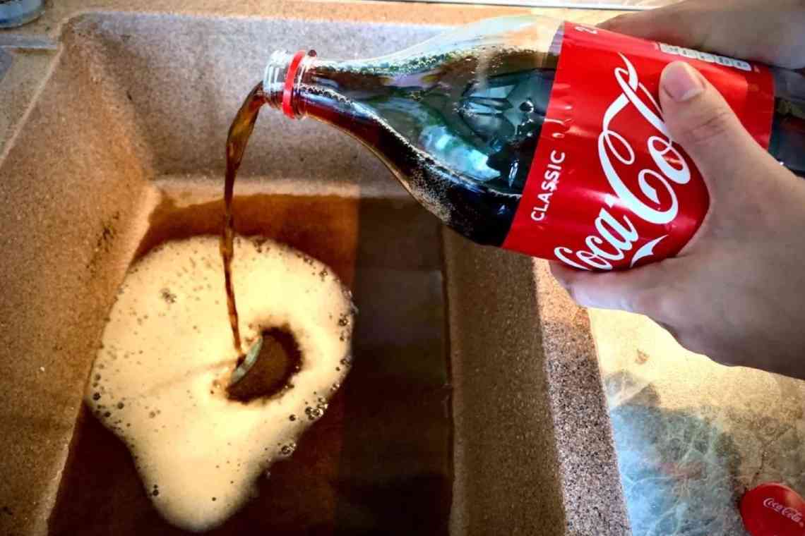 Дізнаємося як виготовити кока-колу в домашніх умовах. Декілька рецептів