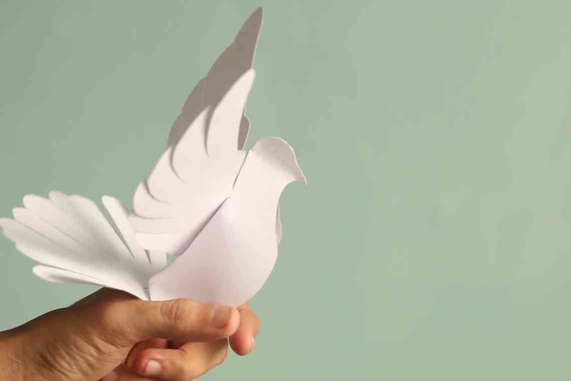 Дізнаємося як виготовити голуба з паперу своїми руками?