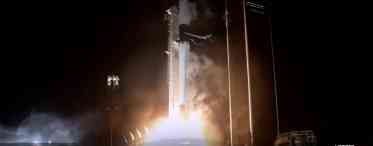 Вантажний корабель SpaceX Dragon повернувся на Землю з матеріалами безлічі експериментів