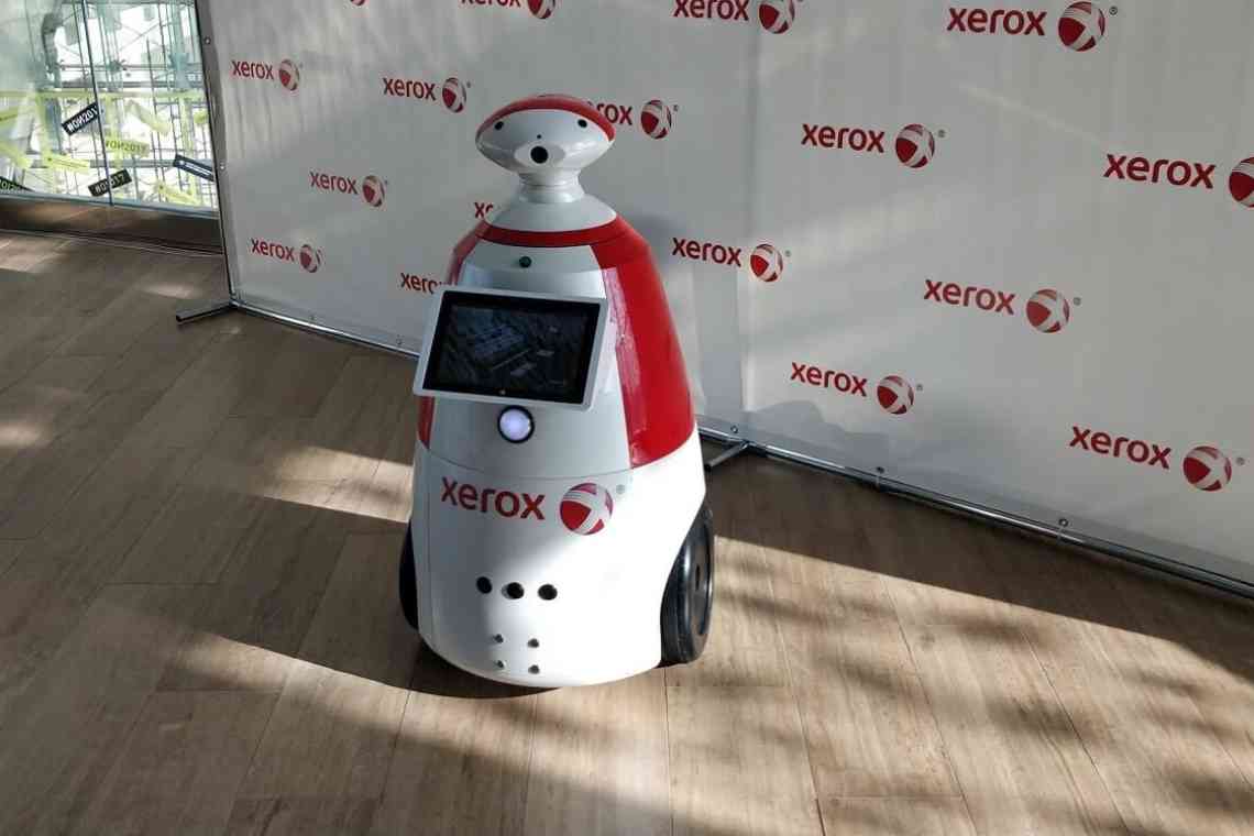 Китайський виробник електромобілів Xpeng створив робота-єдинорога для дітей