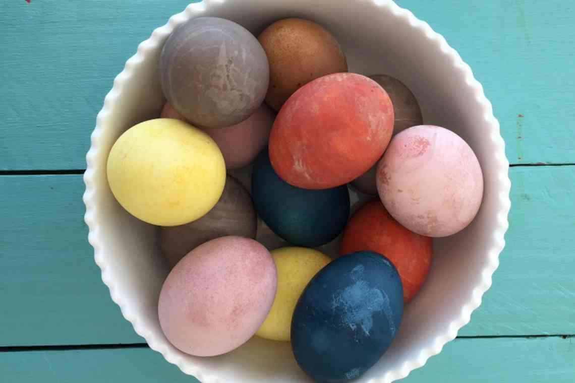 Натуральні барвники для яєць - просто і безпечно