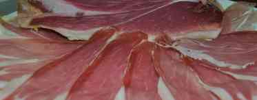 Дізнаємося як готується грудинка свиняча солона: рецепт з використанням термічної обробки