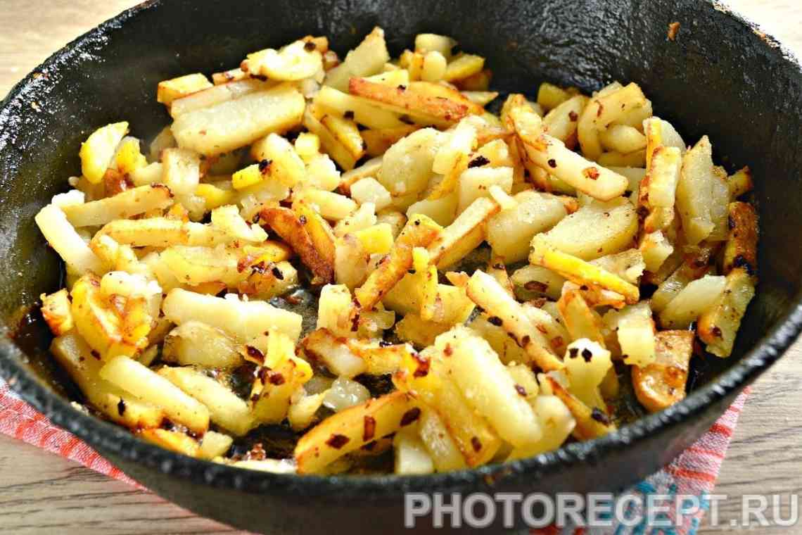 Дізнаємося як посмажити кришталеву картоплю на сковороді: покроковий рецепт приготування з фото