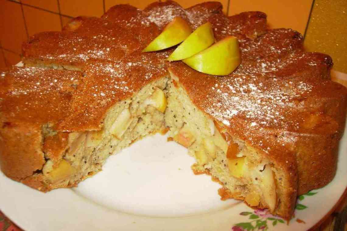 Домашній пиріг з яблуками з журавлиною: прості рецепти