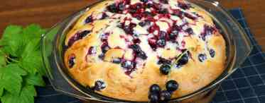 Рецепт пирога з вишнею з пісочного тіста в мультиварку
