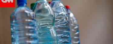 Як вскип'ятити воду в пластиковій пляшці на багатті?