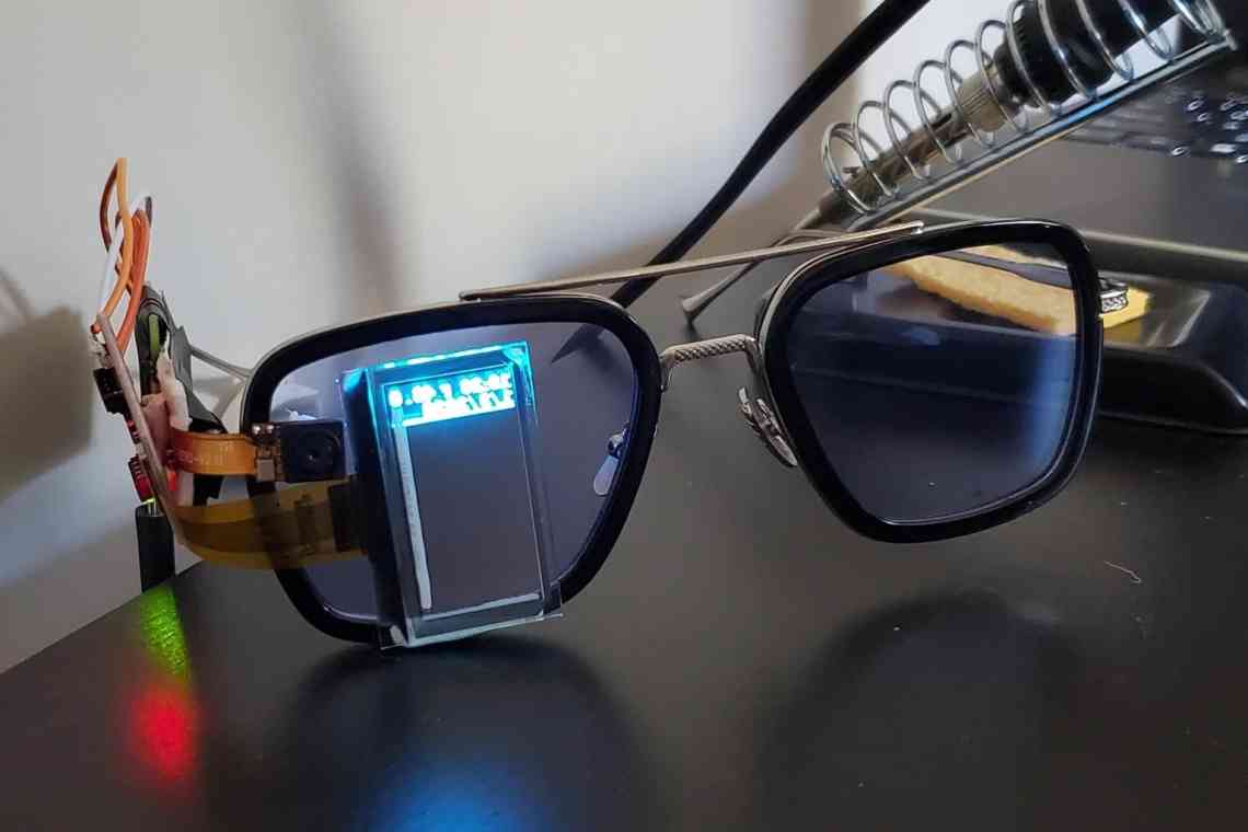Окуляри Apple Glass зможуть запропонувати корекцію зору, але за додаткову плату "
