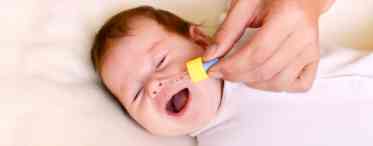 Причини дитячого нежитю: лікуємо жовті соплі