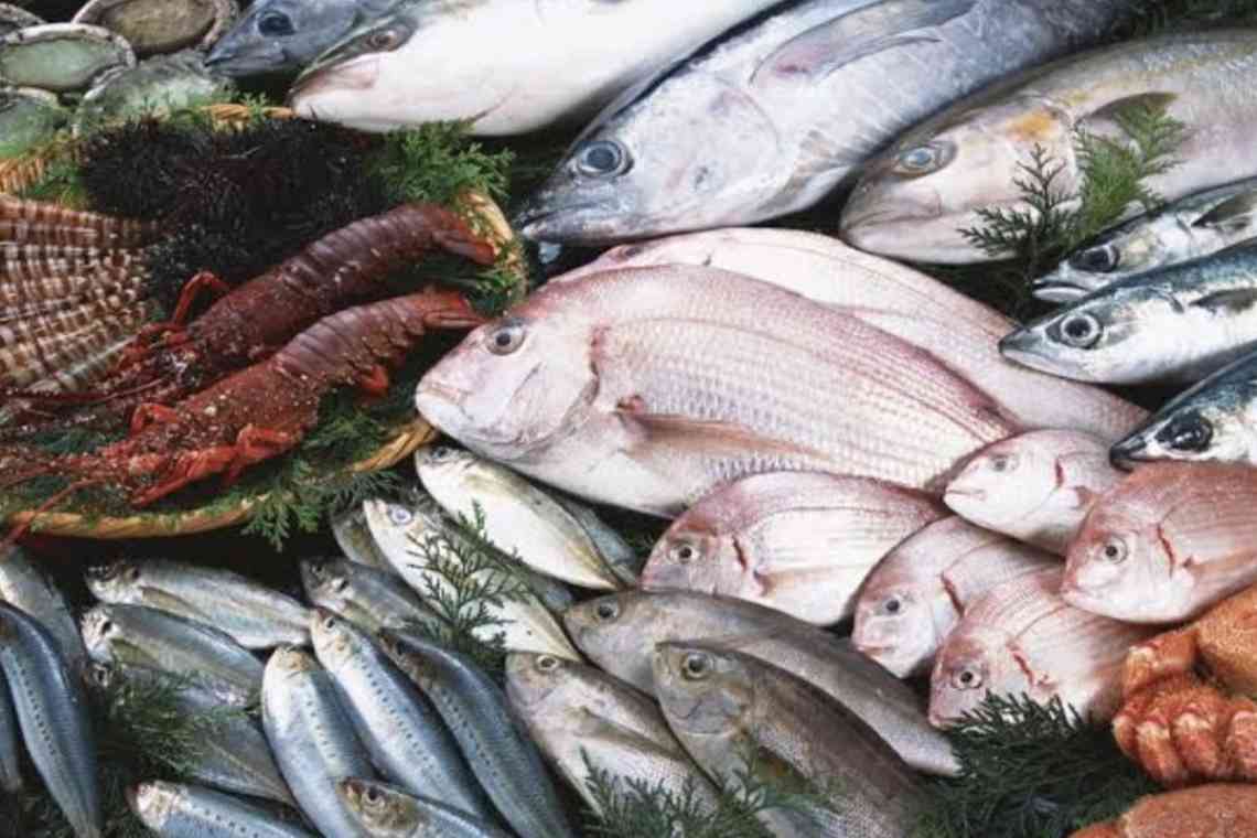 Пливи, рибка: 7 найбільш шкідливих сортів риби, які потрібно виключити з раціону