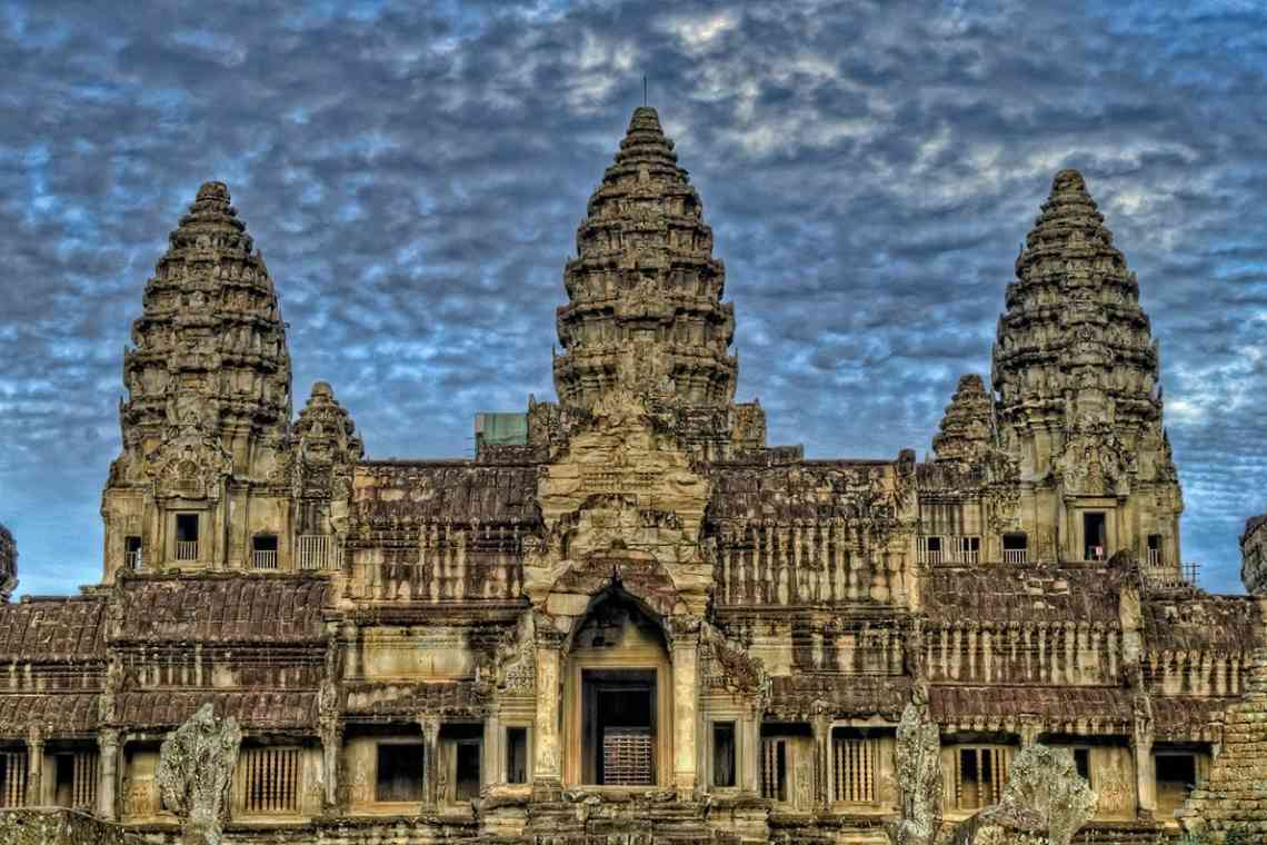 Що це - ват? Ангкор-Ват - шедевр азіатської культури
