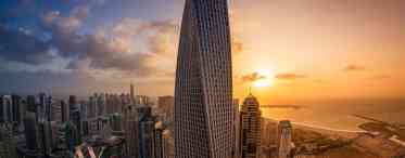 Вітаючи Вежу Кайан - одна з головних визначних пам'яток Дубая