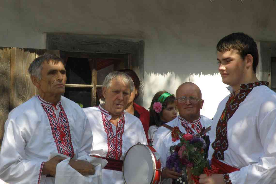 Золоте весілля: традиції, звичаї та обряди