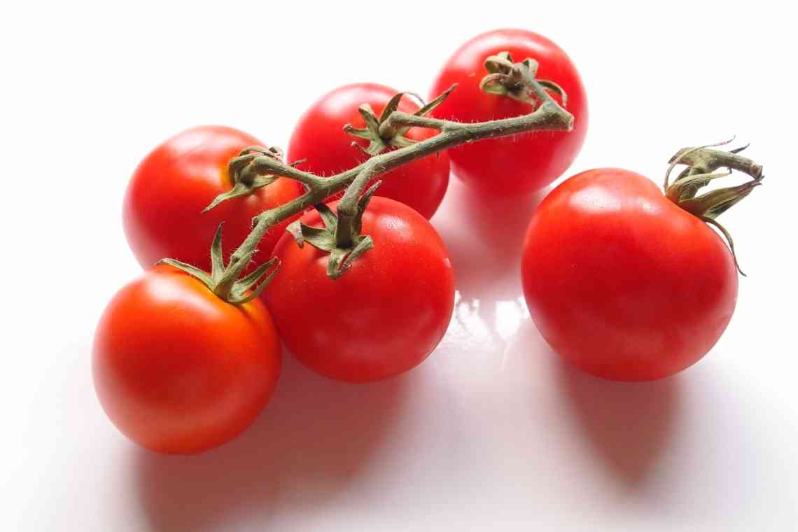 Калорійність свіжих та оброблених помідорів