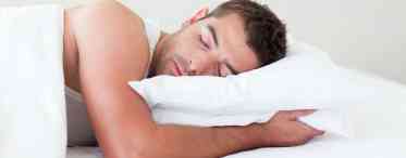 Як правильно і неправильно спати на подушці: приклад