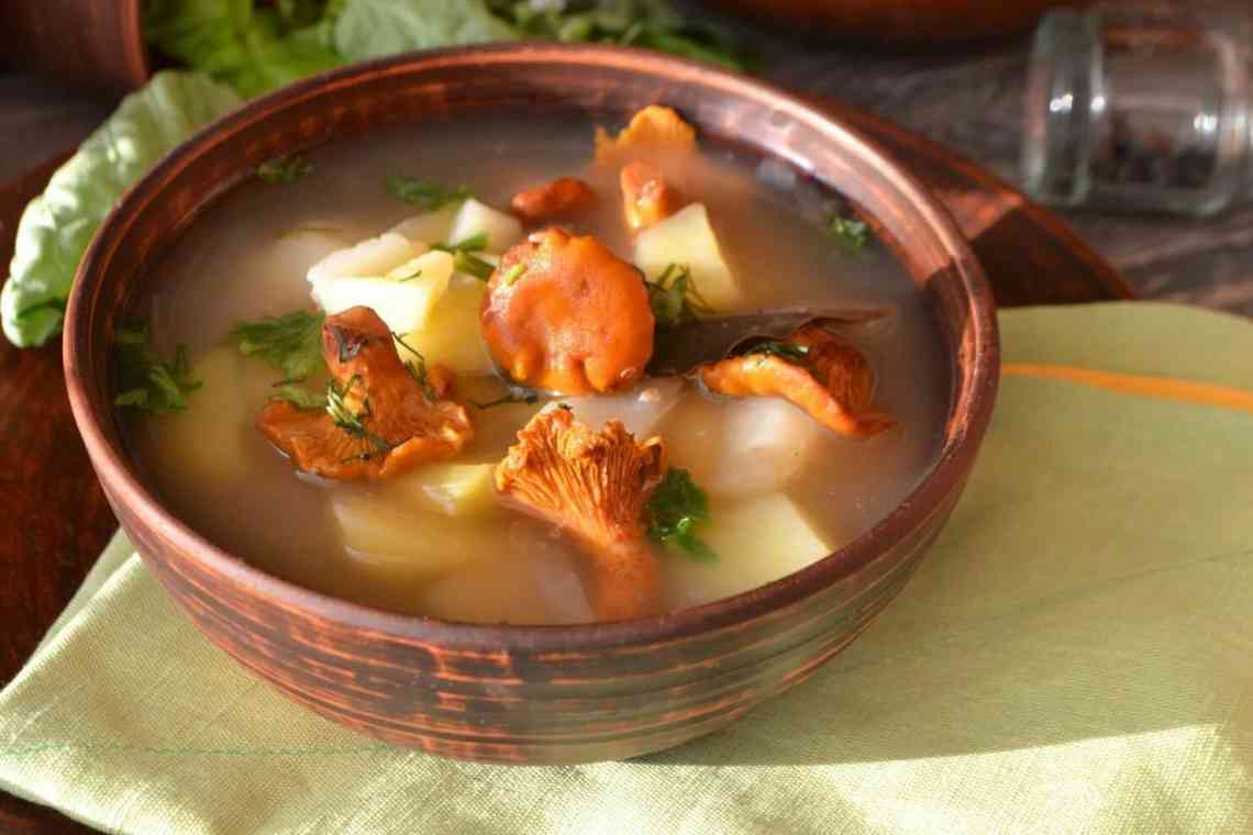 Крем-суп з лисичок: рецепти з фото