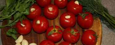 Рецепт маринованих зелених помідорів з часником і зеленню
